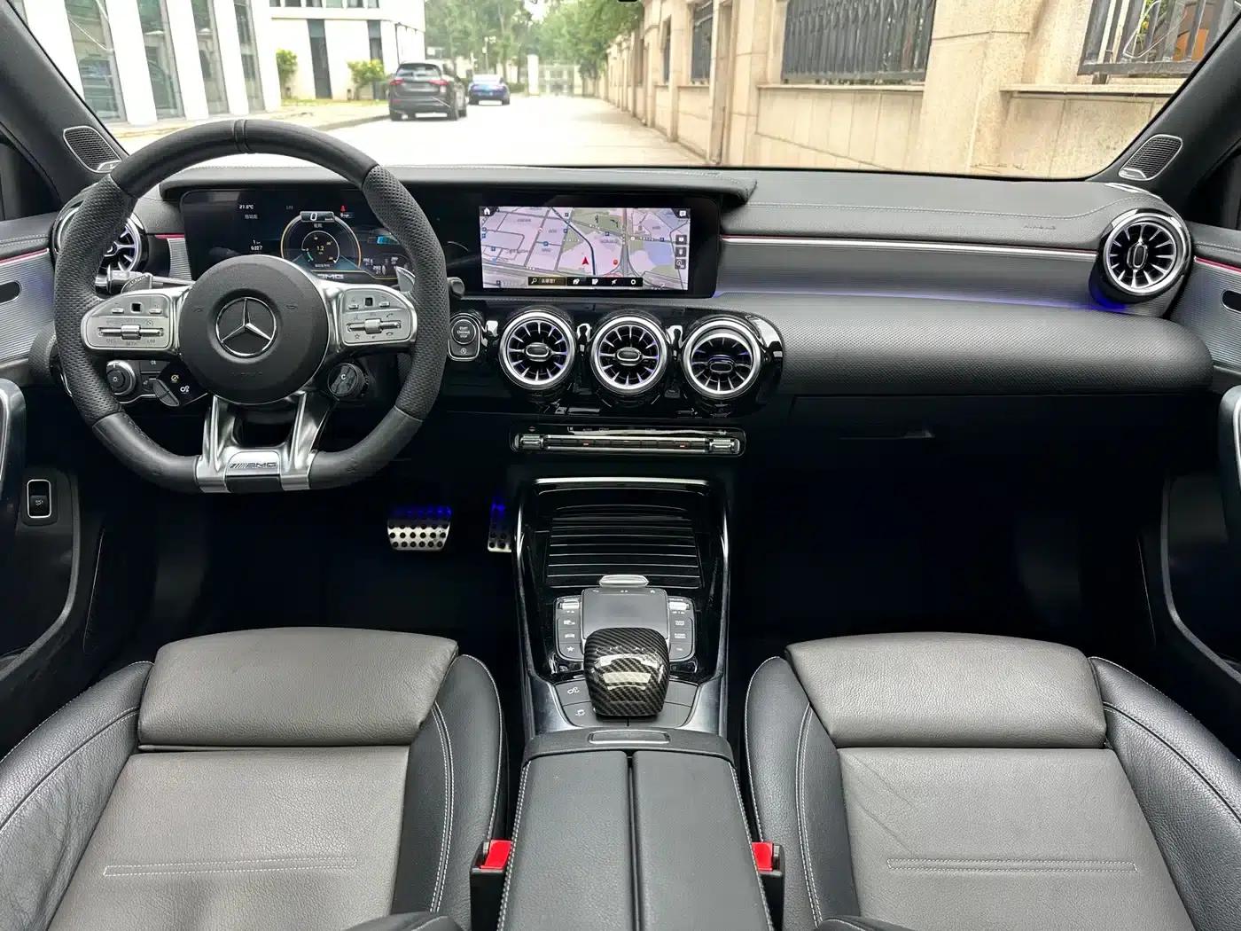 2023 Mercedes-Benz A-Class AMG A 35 L 4MATIC — миниатюра 6