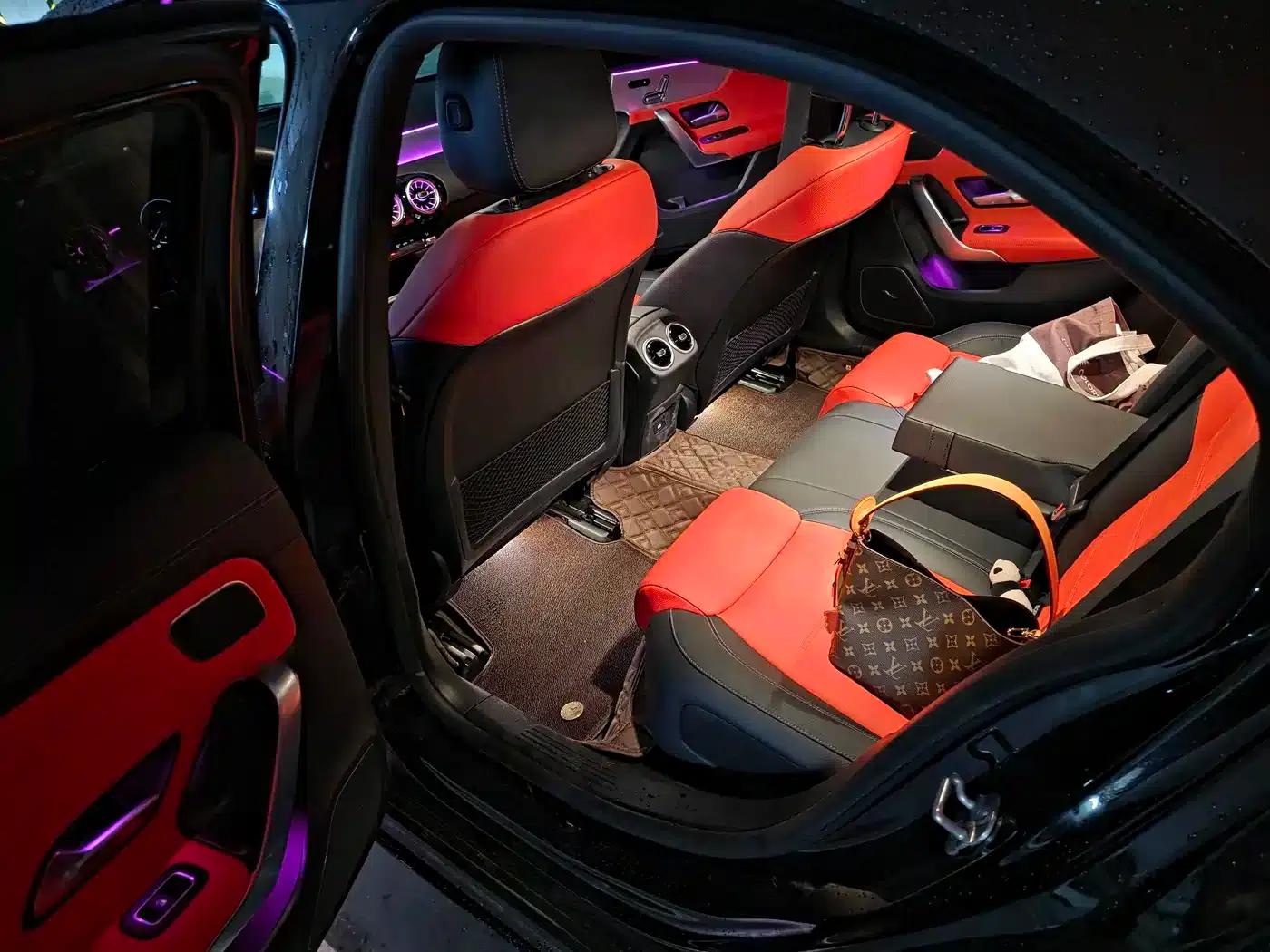 2025 Mercedes-Benz A-Class AMG A 35 L 4MATIC — миниатюра 6