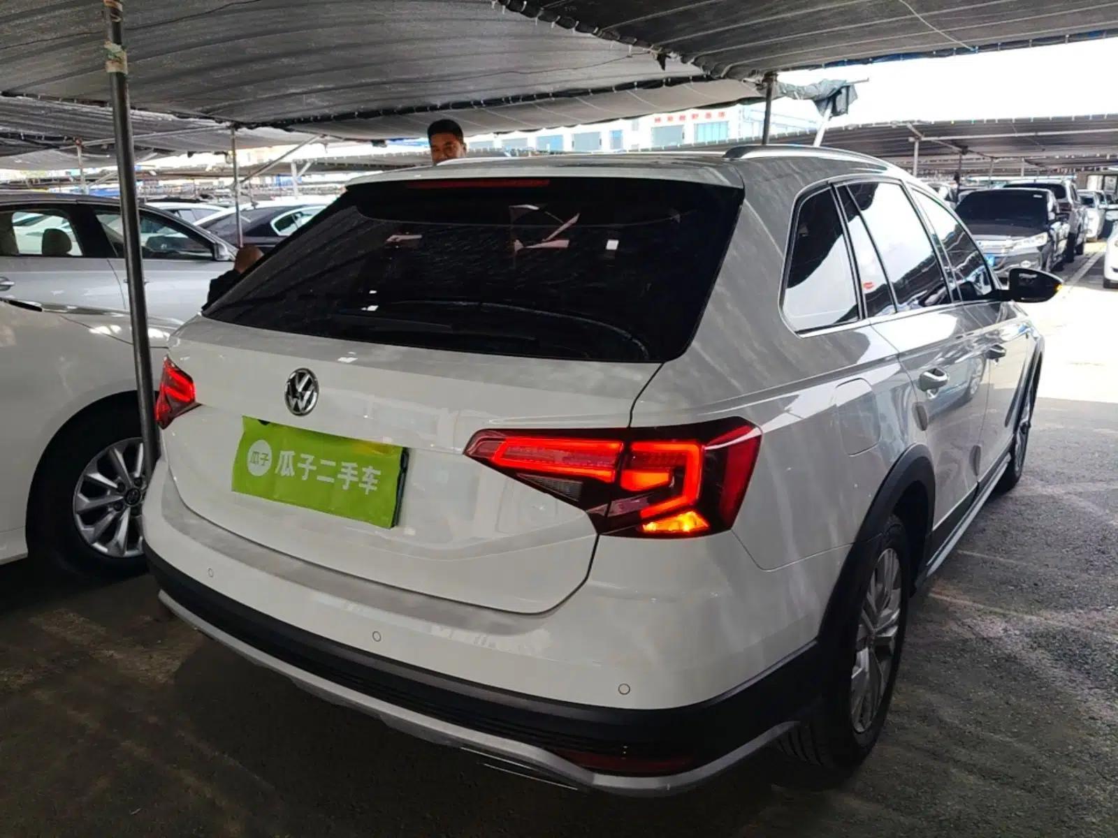 Used Volkswagen C-TREK 2017 230TSI DSG Comfort Version — миниатюра 6
