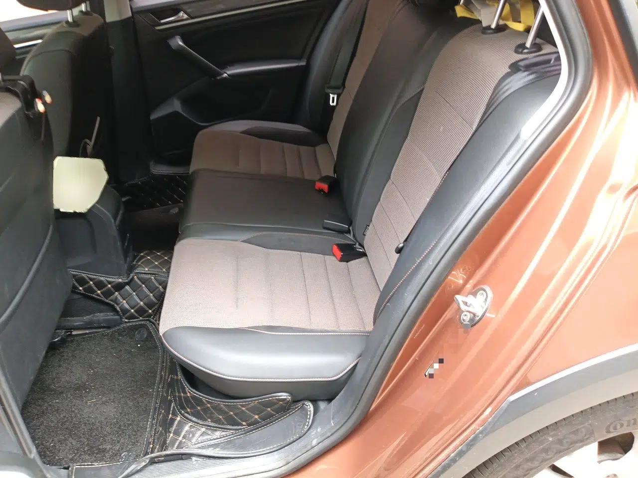 Used Volkswagen C-TREK 2017 1.6L Automatic Comfort Model — миниатюра 17