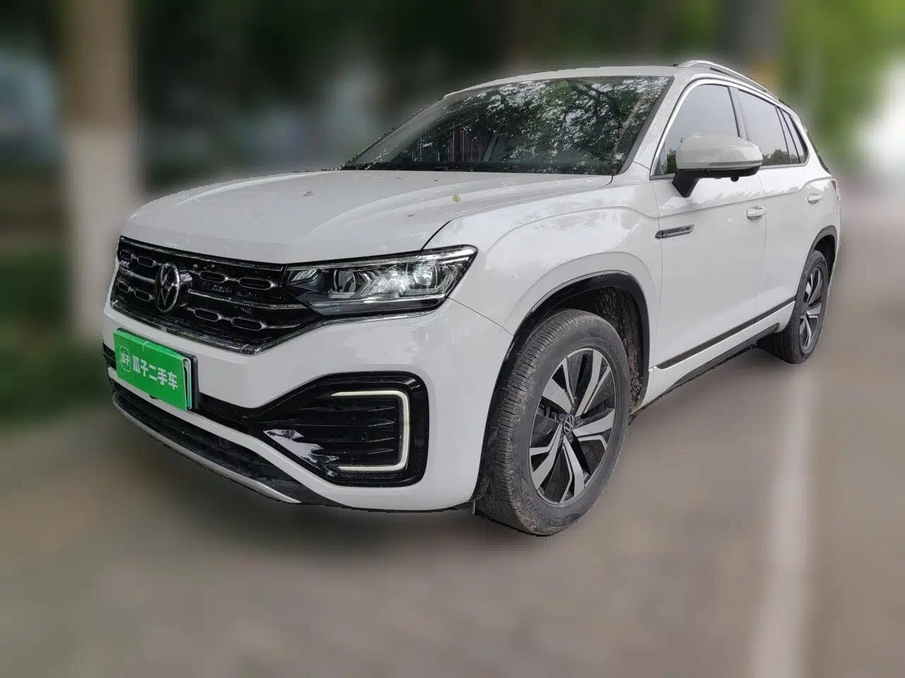 Used Volkswagen Tayron GTE Plug-in Hybrid 2020 1.4T Luxury Model — миниатюра 1