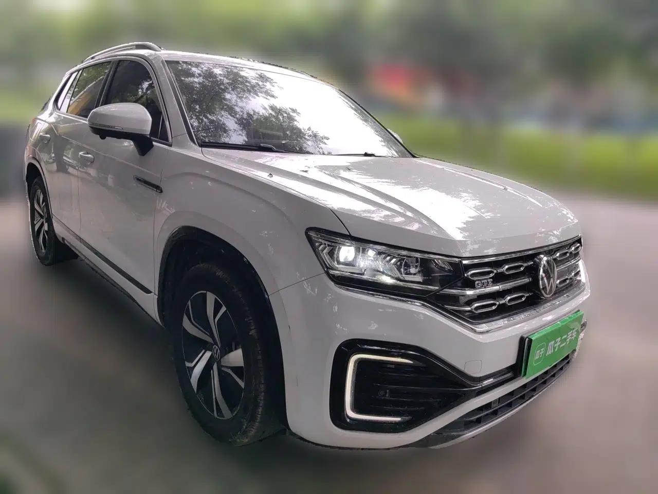 Used Volkswagen Tayron GTE Plug-in Hybrid 2020 1.4T Luxury Model — миниатюра 3