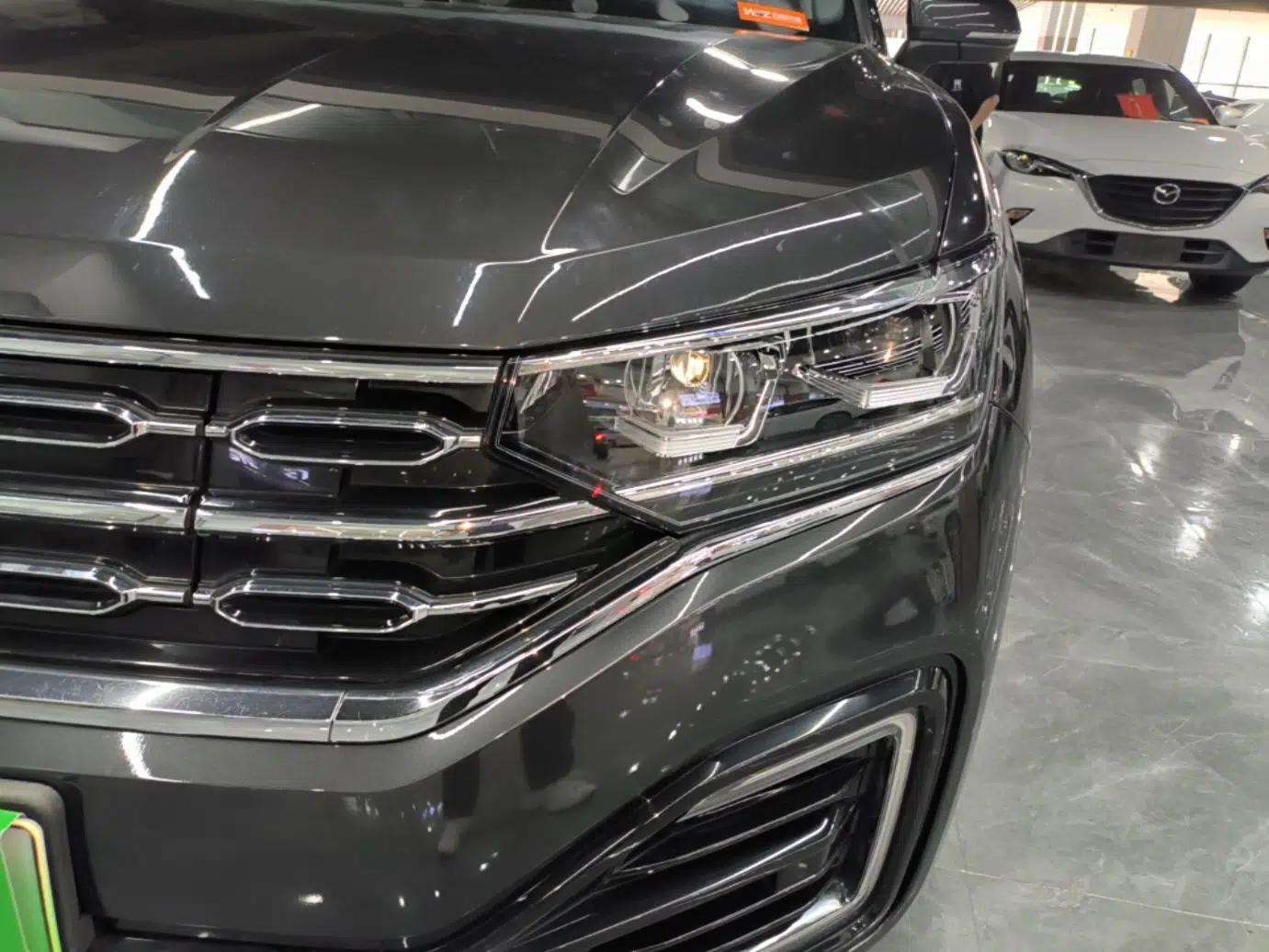 Used Volkswagen Tayron GTE Plug-in Hybrid 2020 1.4T Luxury Model — миниатюра 8