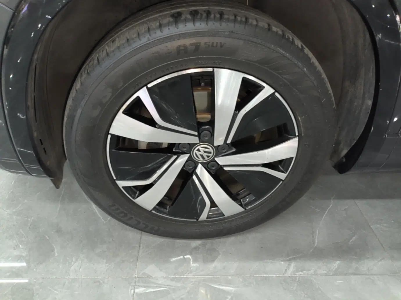 Used Volkswagen Tayron GTE Plug-in Hybrid 2020 1.4T Luxury Model — миниатюра 10