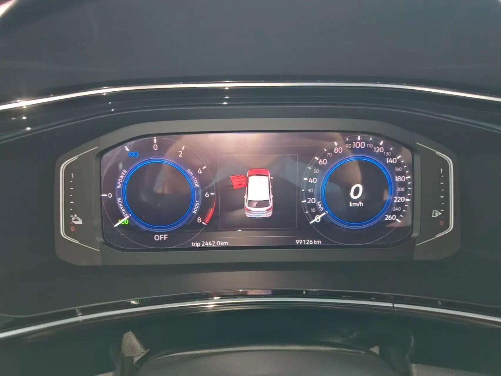 Used Volkswagen Tayron GTE Plug-in Hybrid 2020 1.4T Luxury Model — миниатюра 14