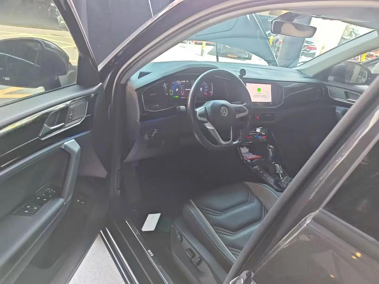 Used Volkswagen Tayron GTE Plug-in Hybrid 2020 1.4T Luxury Model — миниатюра 18