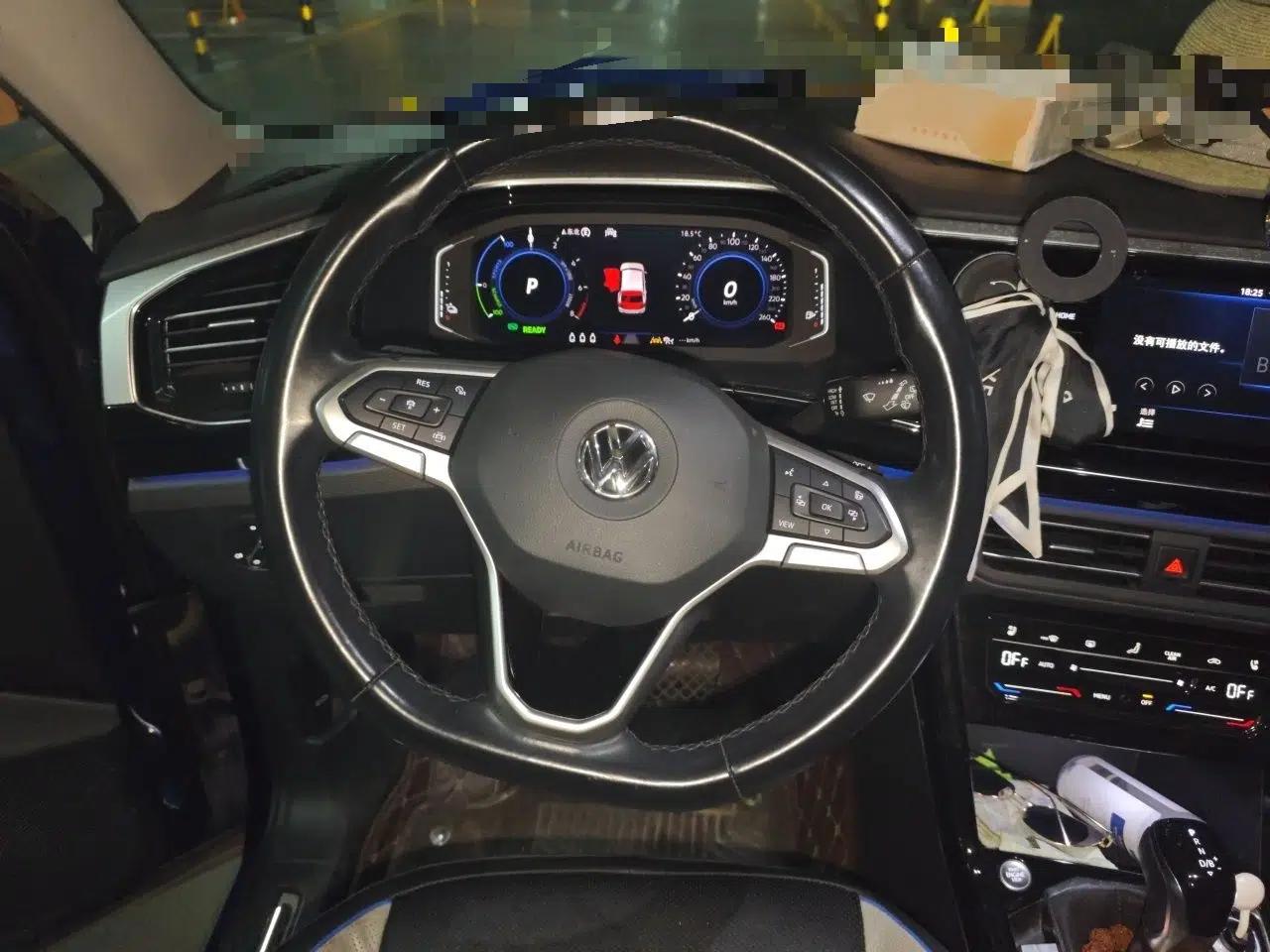 Used Volkswagen Tayron GTE Plug-in Hybrid 2020 1.4T Luxury Model — миниатюра 10