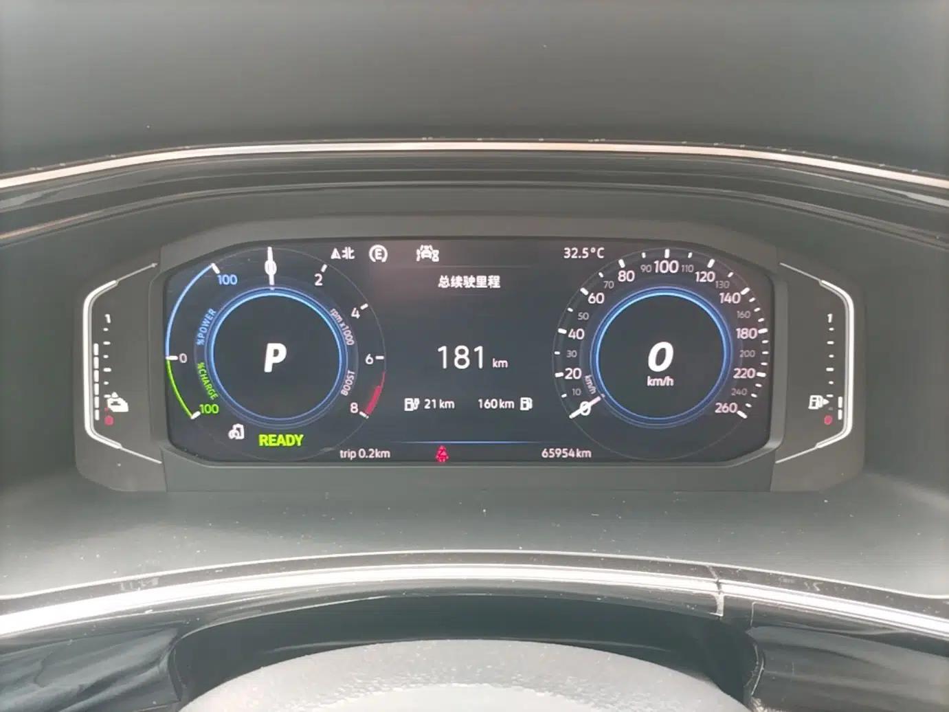 Used Volkswagen Tayron GTE Plug-in Hybrid 2020 1.4T Luxury Model — миниатюра 19