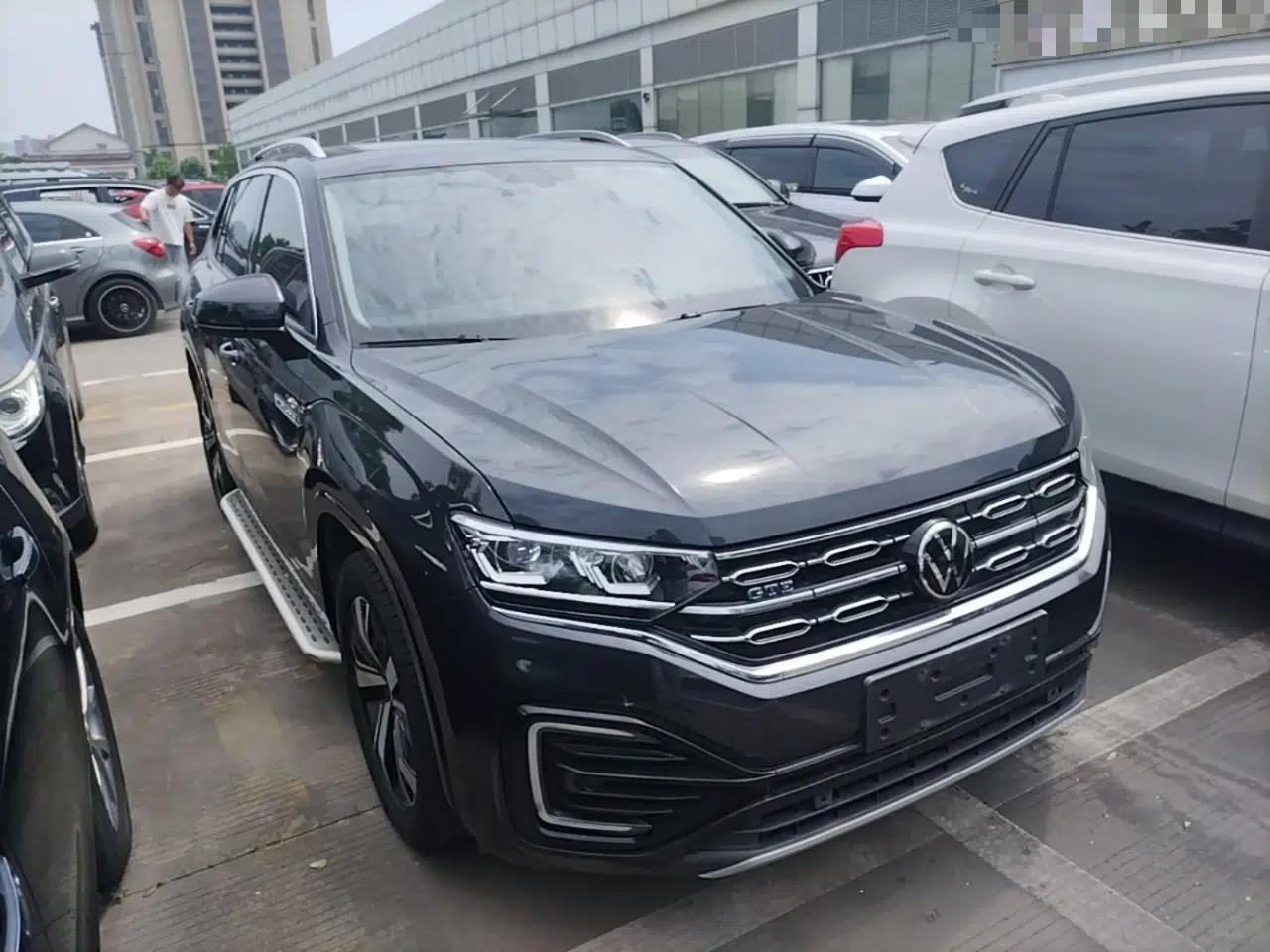 Used Volkswagen Tayron GTE Plug-in Hybrid 2020 1.4T Luxury Model — миниатюра 3