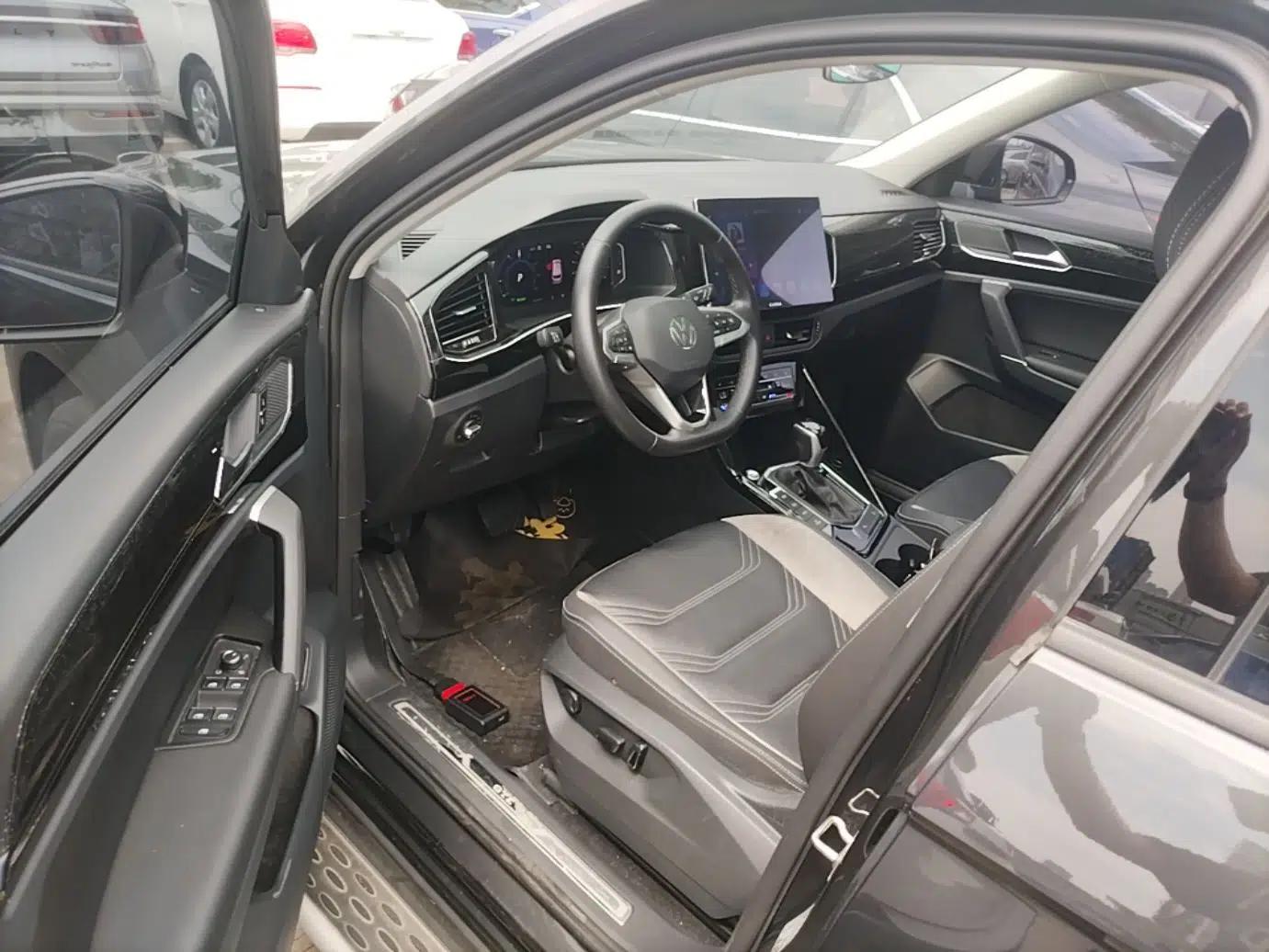 Used Volkswagen Tayron GTE Plug-in Hybrid 2020 1.4T Luxury Model — миниатюра 23