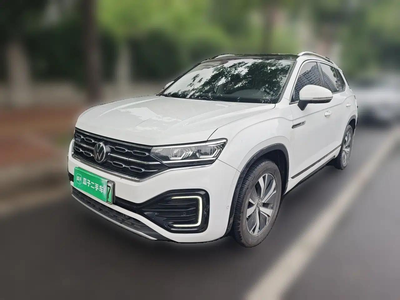Used Volkswagen Tayron GTE Plug-in Hybrid 2020 1.4T Luxury Model — миниатюра 1