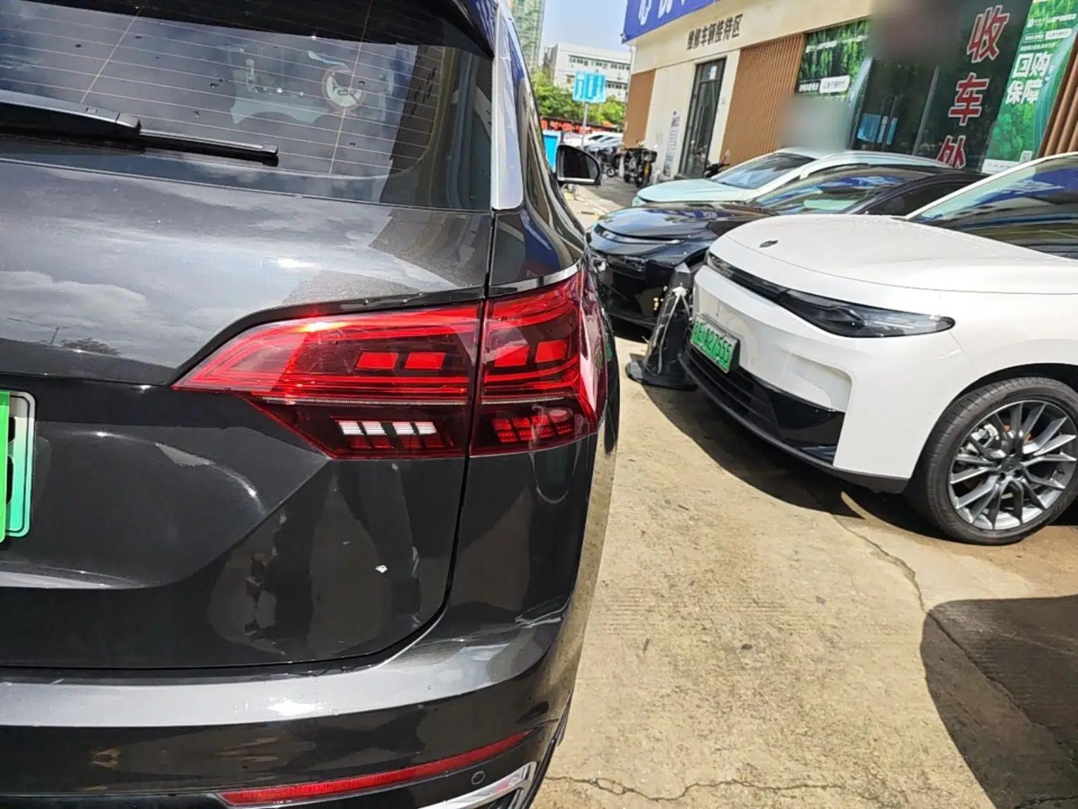 Used Volkswagen Tayron GTE Plug-in Hybrid 2022 1.4T Luxury Model — миниатюра 9