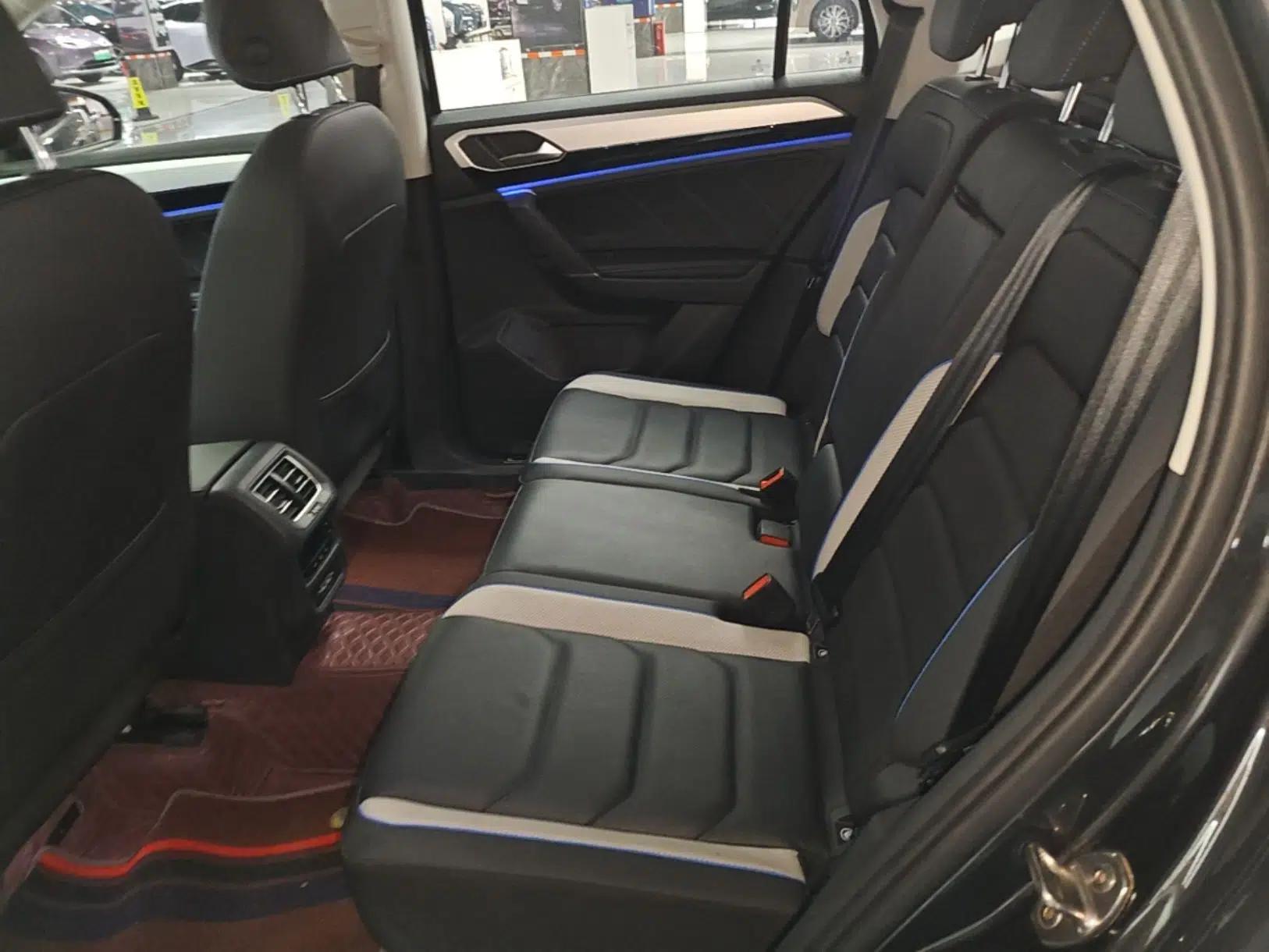 Used Volkswagen Tayron GTE Plug-in Hybrid 2020 1.4T Luxury Model — миниатюра 29