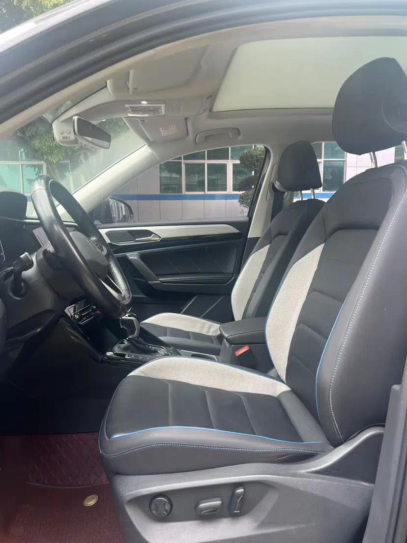 Used Volkswagen Tayron GTE Plug-in Hybrid 2020 1.4T Luxury Model — миниатюра 33