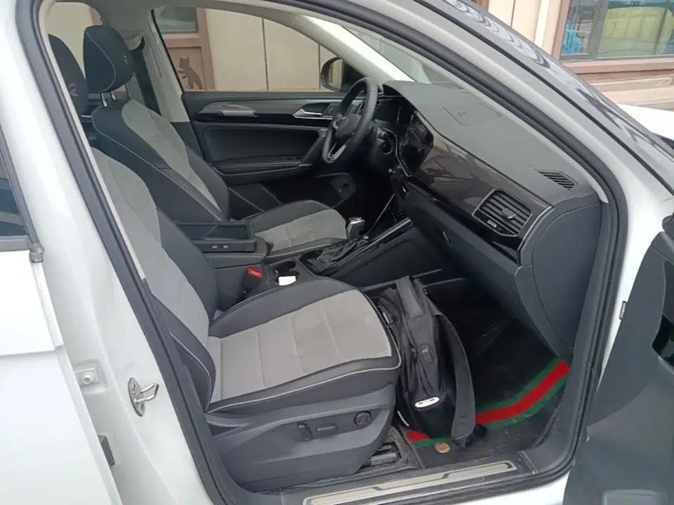 Used Volkswagen Tayron X 2020 330TSI Two-Wheel Drive Luxury Smart Connectivity Version — миниатюра 19
