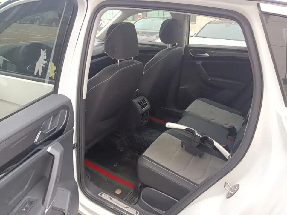 Used Volkswagen Tayron X 2020 330TSI Two-Wheel Drive Luxury Smart Connectivity Version — миниатюра 20