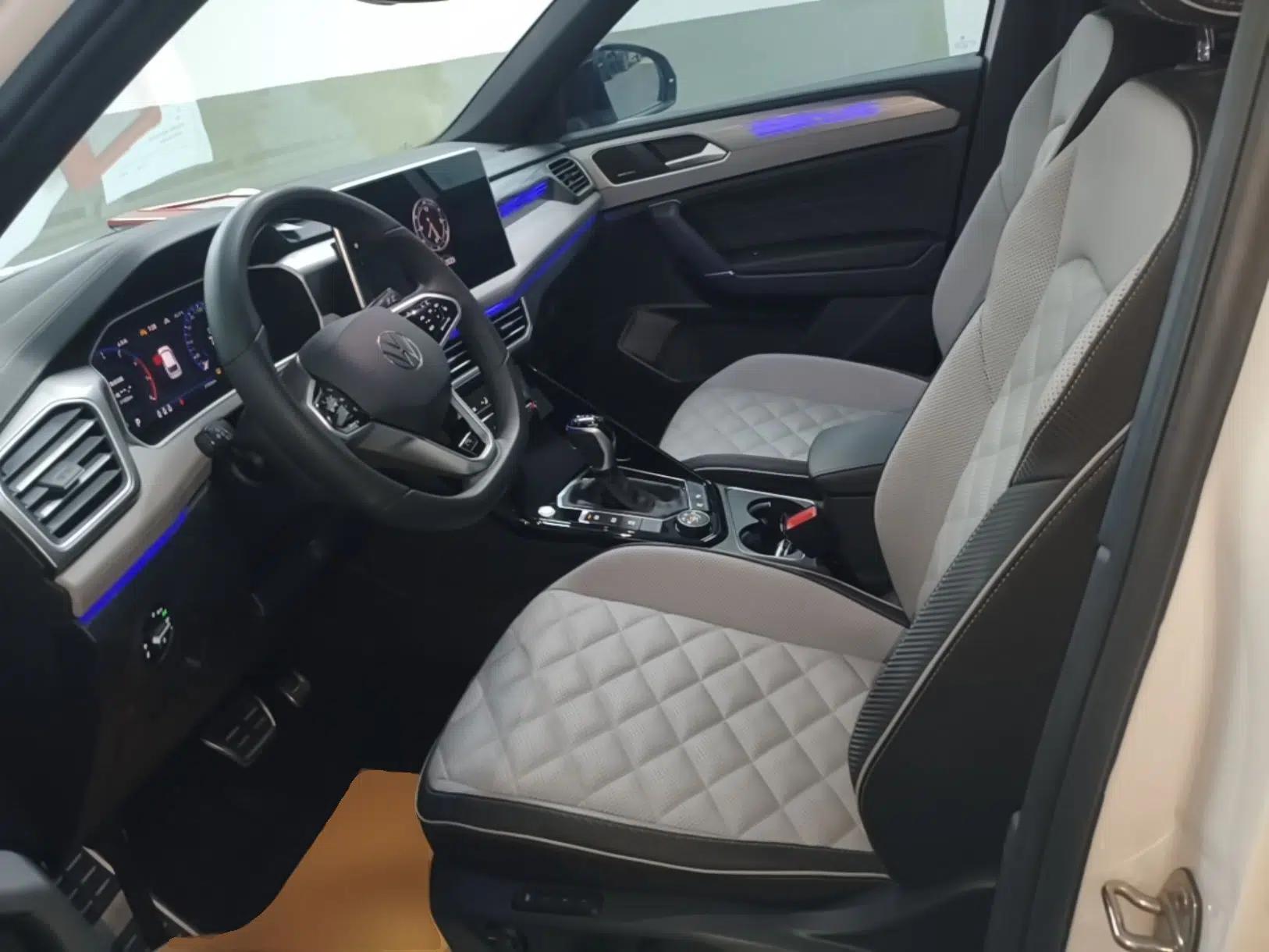 Used Volkswagen Tayron X 2023 Revised 380TSI Four-Wheel Drive Flagship Smart Edition — миниатюра 17