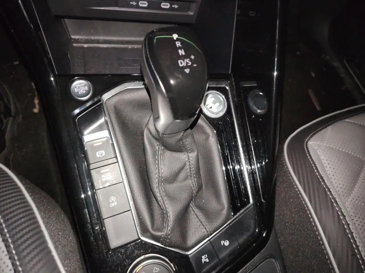 Used Volkswagen Tayron X 2023 380TSI Four-Wheel Drive Flagship Smart Edition — миниатюра 11