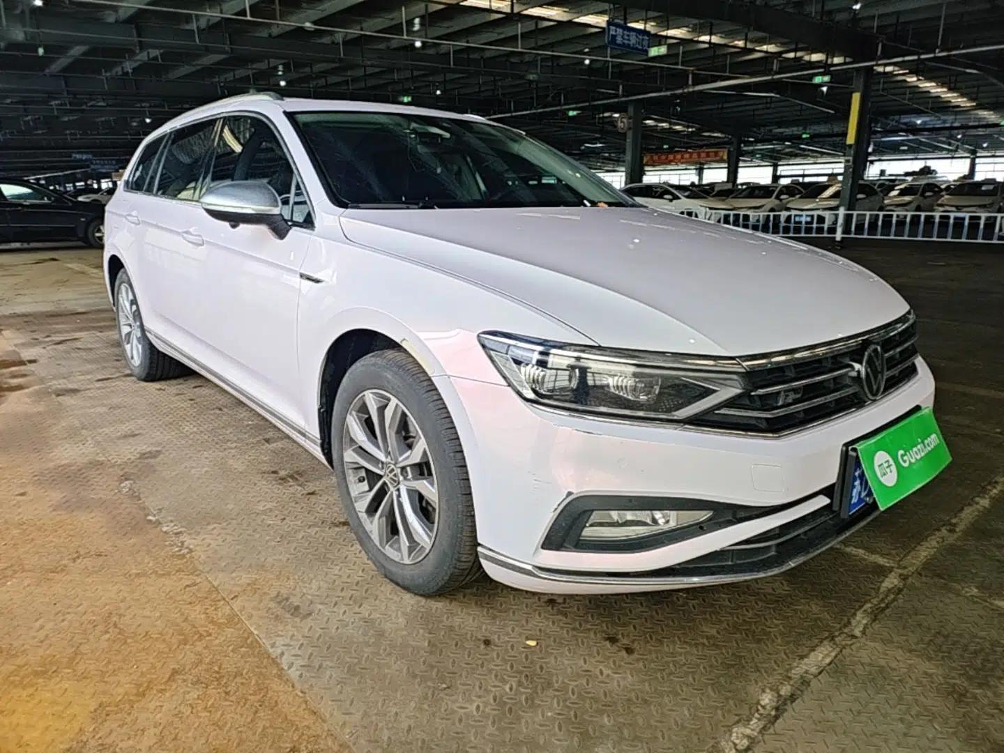Used Volkswagen Variant 2021 2.0T Comfort Edition — миниатюра 12