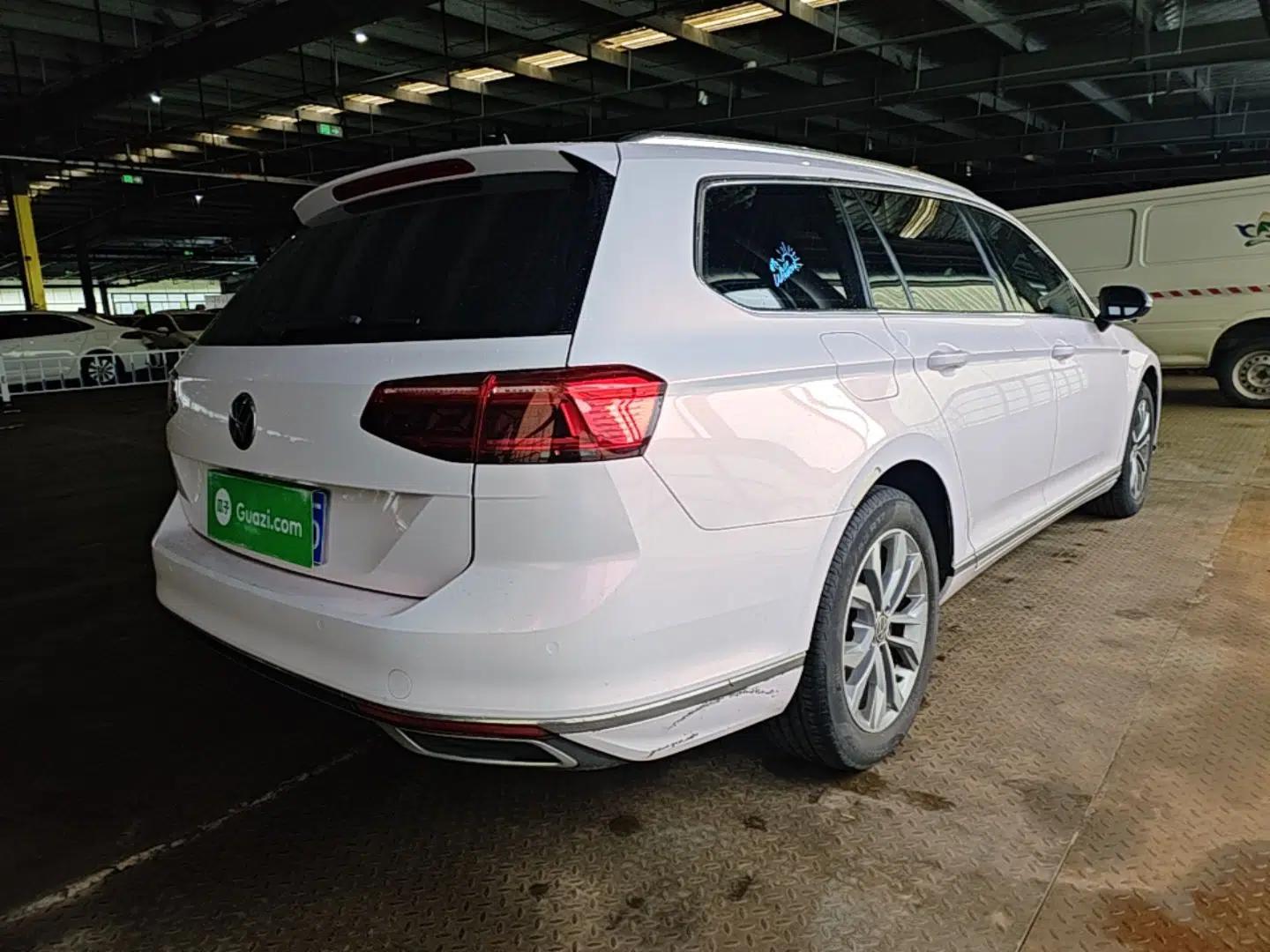 Used Volkswagen Variant 2021 2.0T Comfort Edition — миниатюра 6