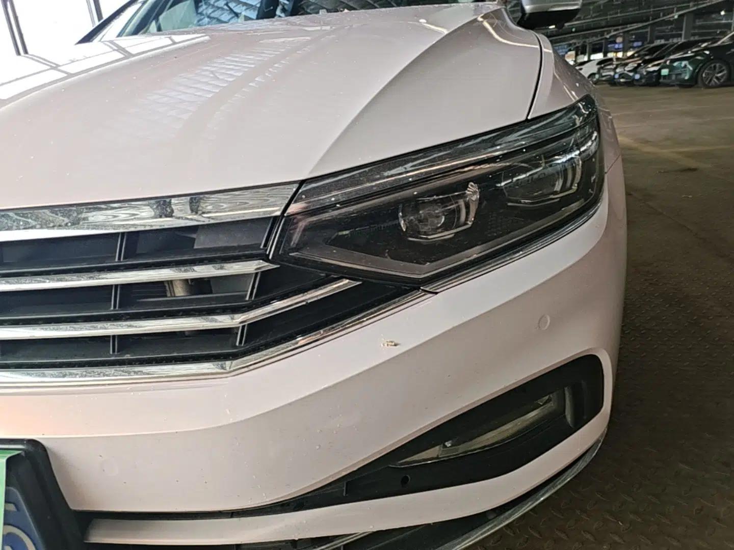 Used Volkswagen Variant 2021 2.0T Comfort Edition — миниатюра 8