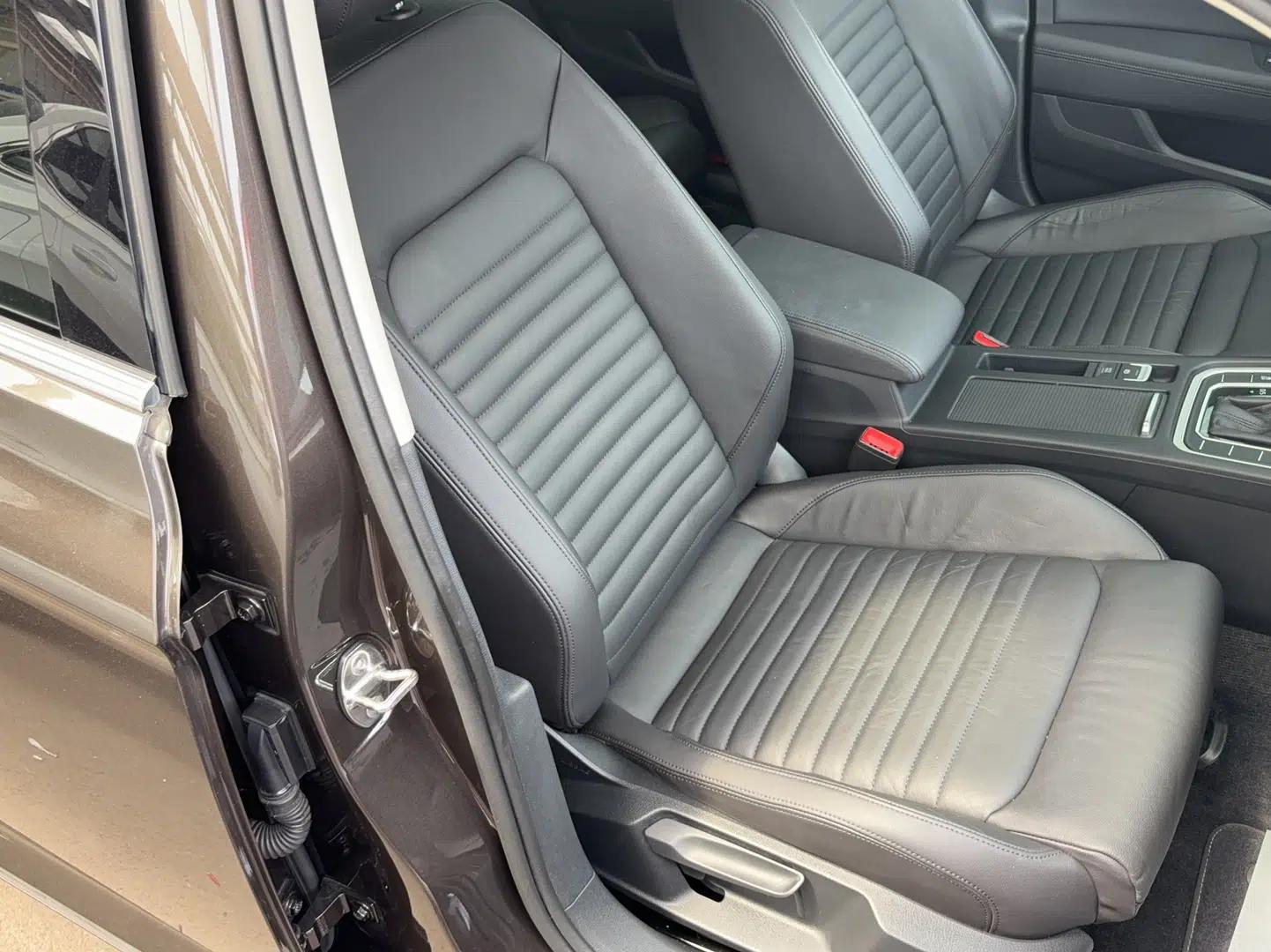Used Volkswagen Variant 2017 380TSI Two-Wheel Drive Comfort Edition — миниатюра 9