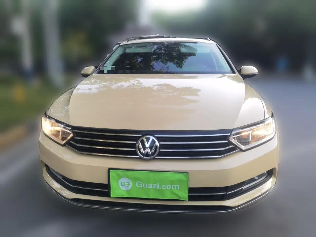 Used Volkswagen Variant 2017 380TSI Two-Wheel Drive Comfort Edition — миниатюра 2