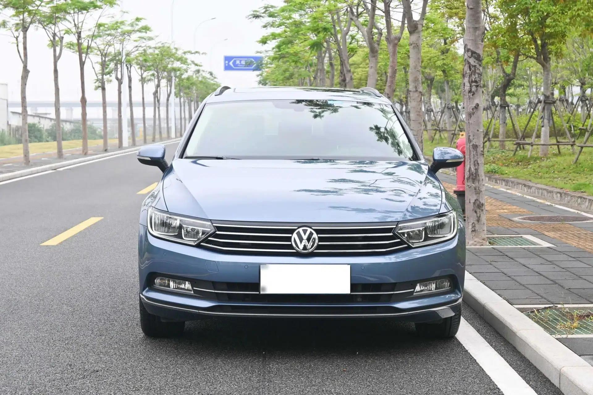 Used Volkswagen Variant 2018 380TSI Two-Wheel Drive Comfort Edition — миниатюра 2