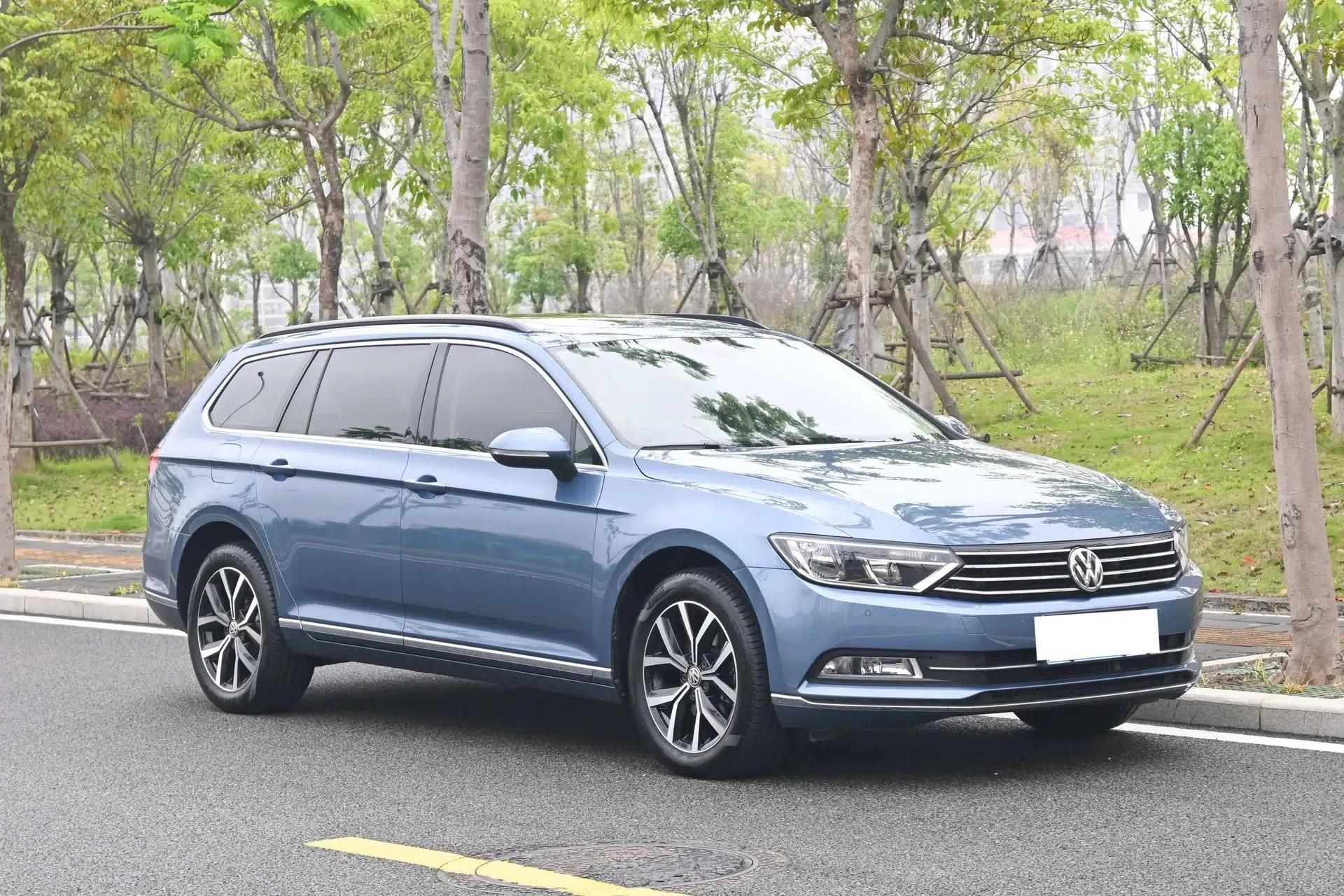 Used Volkswagen Variant 2018 380TSI Two-Wheel Drive Comfort Edition — миниатюра 3