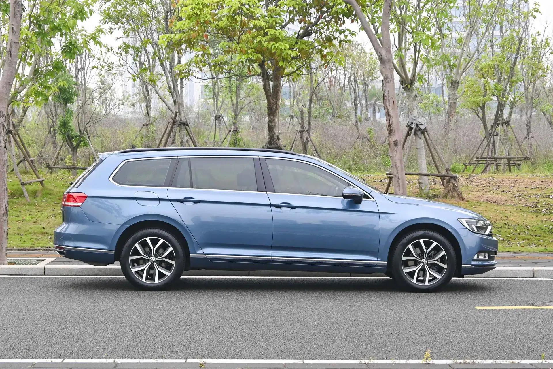 Used Volkswagen Variant 2018 380TSI Two-Wheel Drive Comfort Edition — миниатюра 5