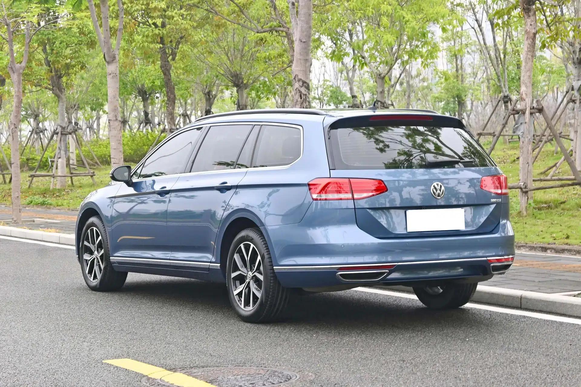 Used Volkswagen Variant 2018 380TSI Two-Wheel Drive Comfort Edition — миниатюра 6