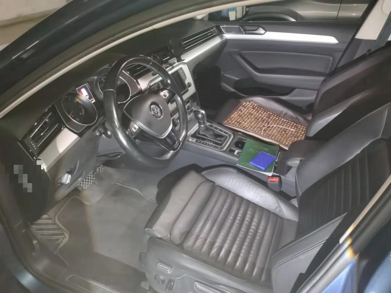 Used Volkswagen Variant 2017 380TSI Two-Wheel Drive Comfort Edition — миниатюра 16