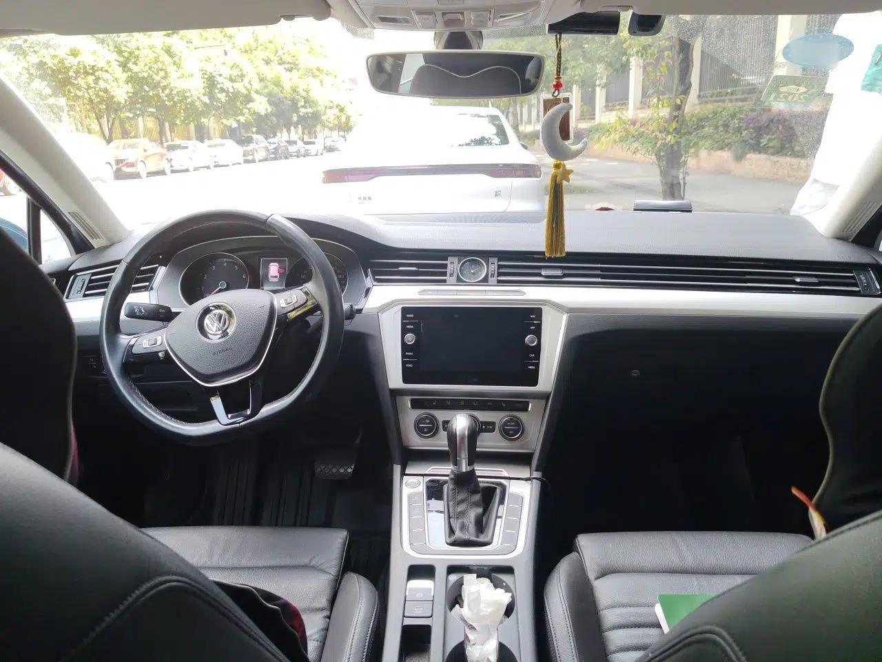 Used Volkswagen Variant 2018 380TSI Two-Wheel Drive Comfort Edition — миниатюра 9