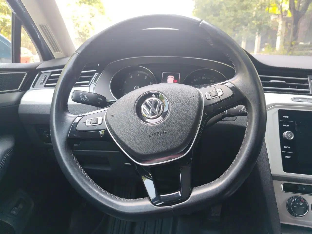Used Volkswagen Variant 2018 380TSI Two-Wheel Drive Comfort Edition — миниатюра 10