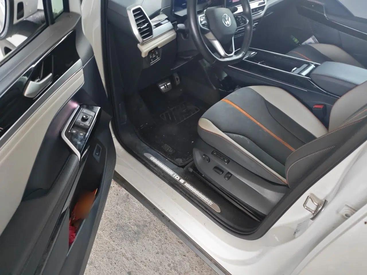 Used Volkswagen ID.6 CROZZ 2022 Long-Range PRO Edition — миниатюра 16