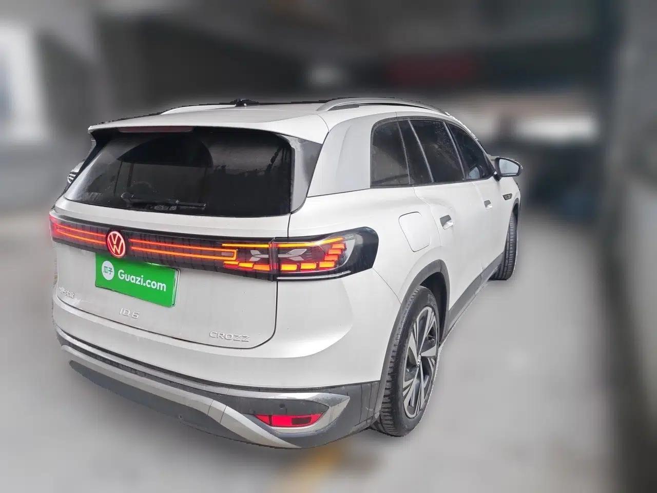 Used Volkswagen ID.6 CROZZ 2022 Long-Range PRO Edition — миниатюра 6