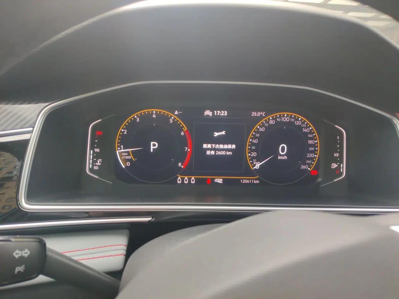 Used Volkswagen Tiguan X 2022 330TSI Two-Wheel-Drive Flagship Edition — миниатюра 11