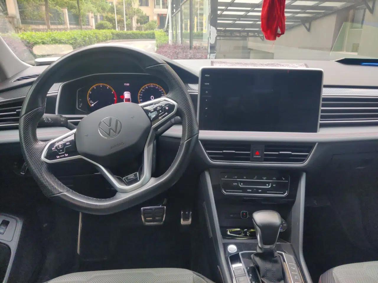 Used Volkswagen Tiguan X 2022 330TSI Two-Wheel-Drive Flagship Edition — миниатюра 9