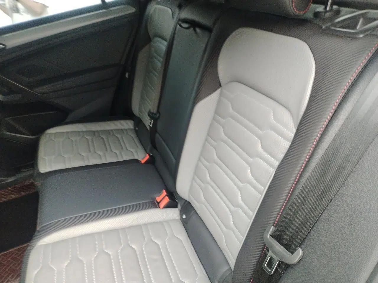 Used Volkswagen Tiguan X 2021 330TSI Two-Wheel-Drive Flagship Edition — миниатюра 17