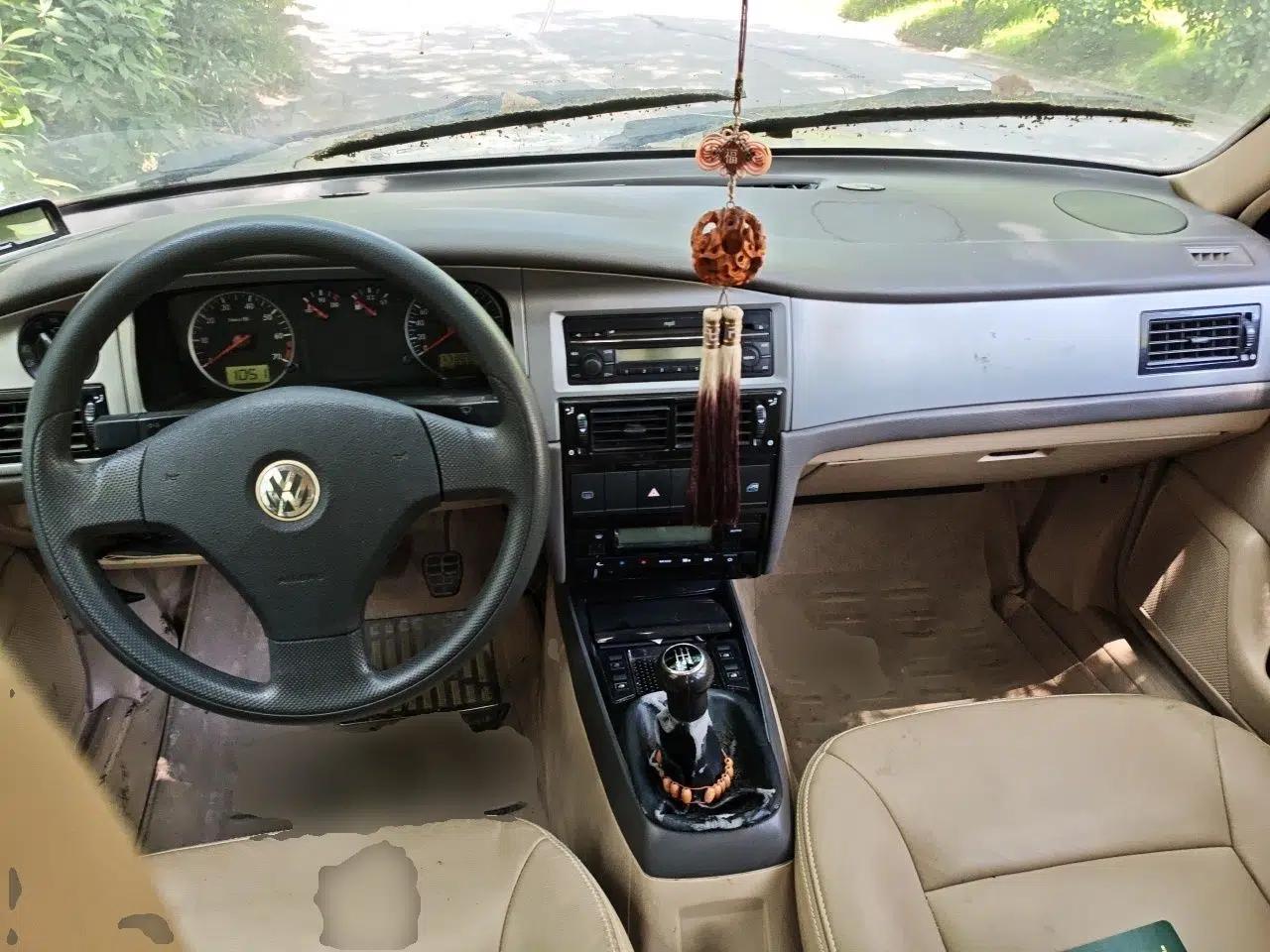 Used Volkswagen Santana Vista 2008 1.8L Manual Comfort Edition — миниатюра 9