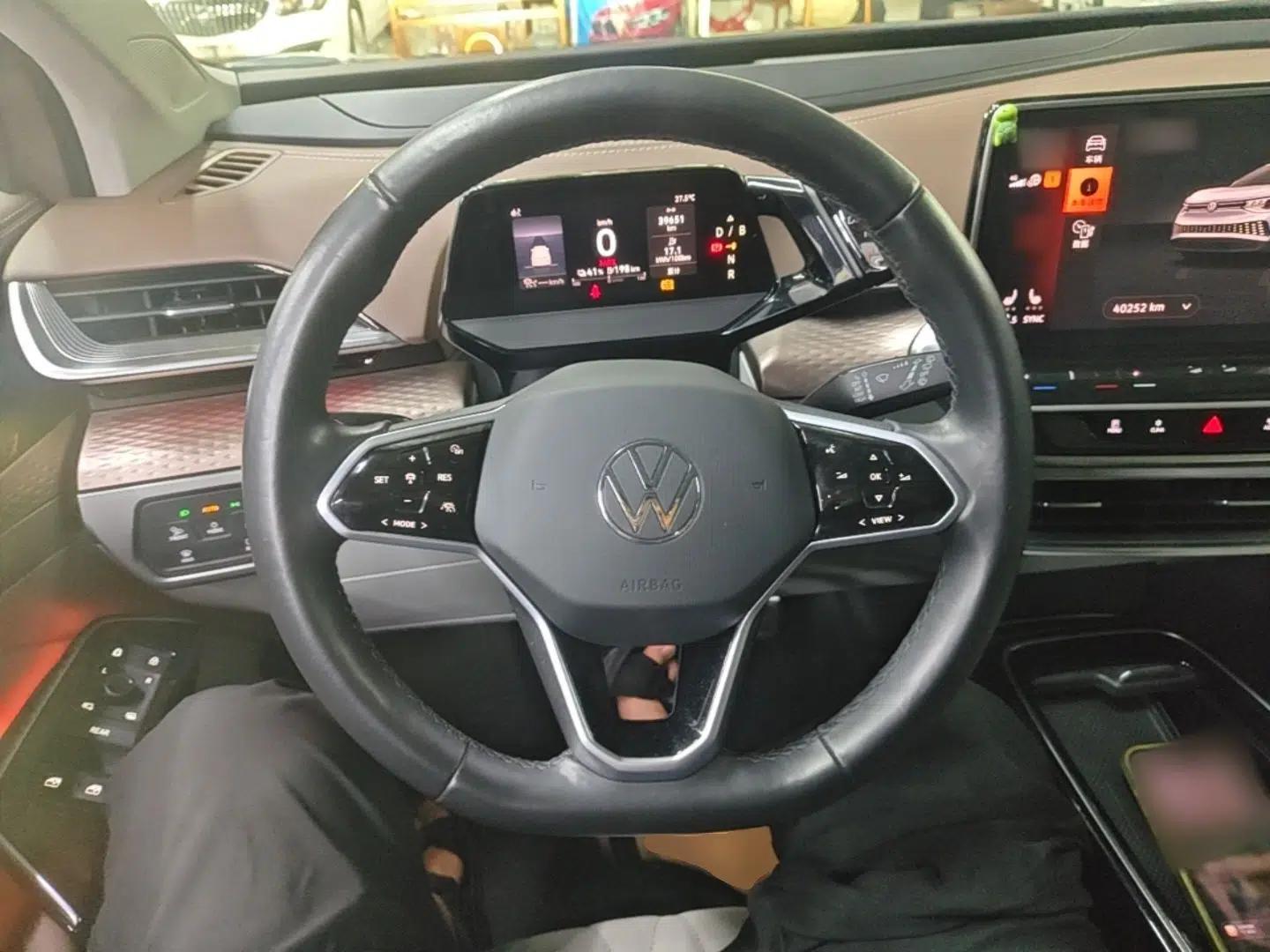 Used Volkswagen ID.6 X 2022 Intelligent Long-Range Version — миниатюра 13