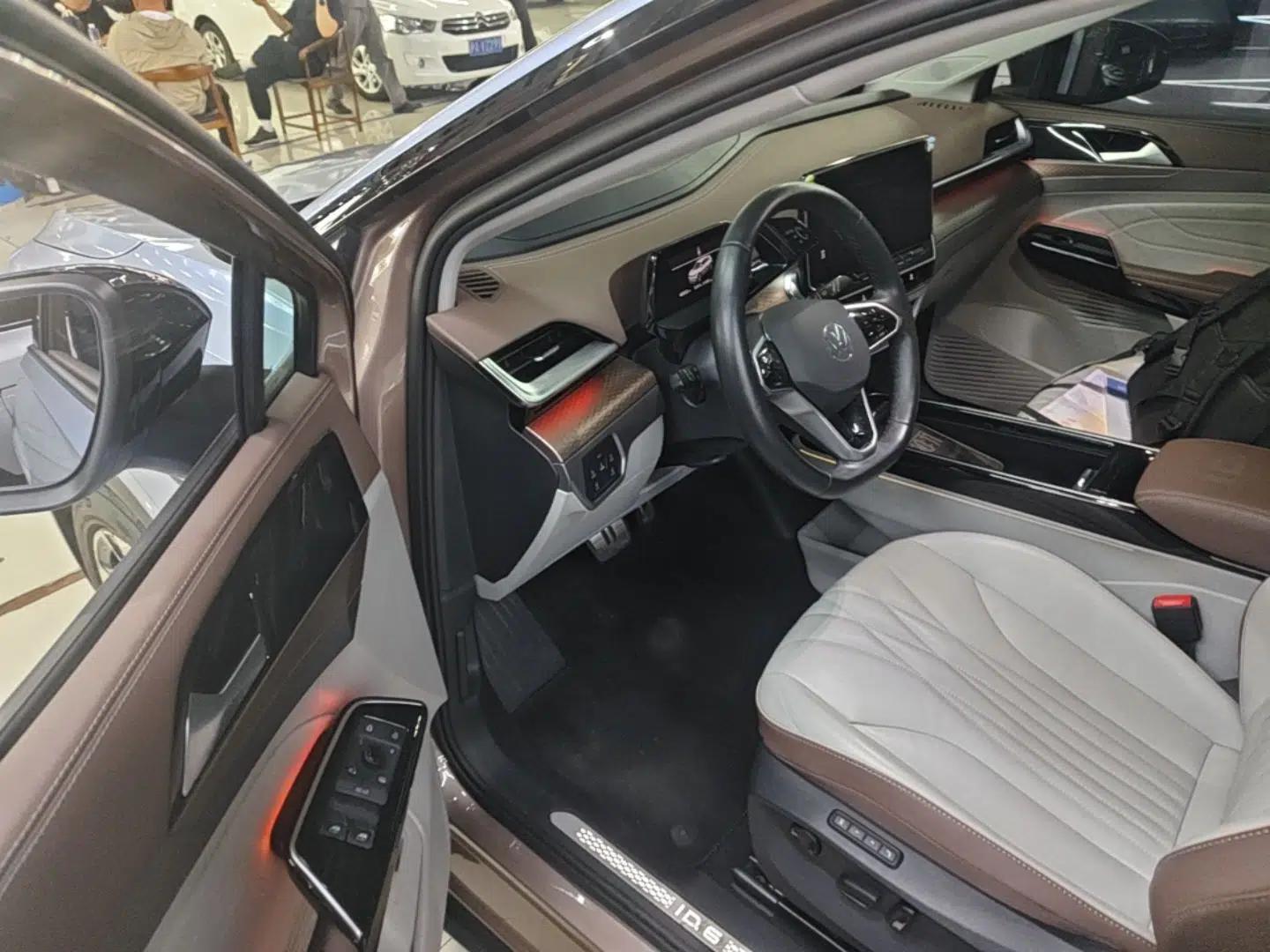 Used Volkswagen ID.6 X 2022 Intelligent Long-Range Version — миниатюра 18