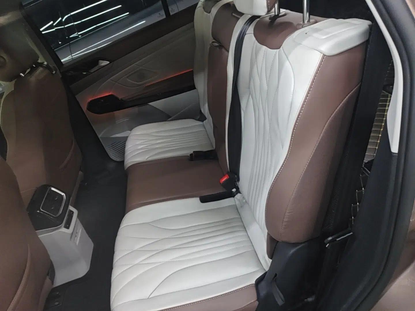 Used Volkswagen ID.6 X 2022 Intelligent Long-Range Version — миниатюра 20