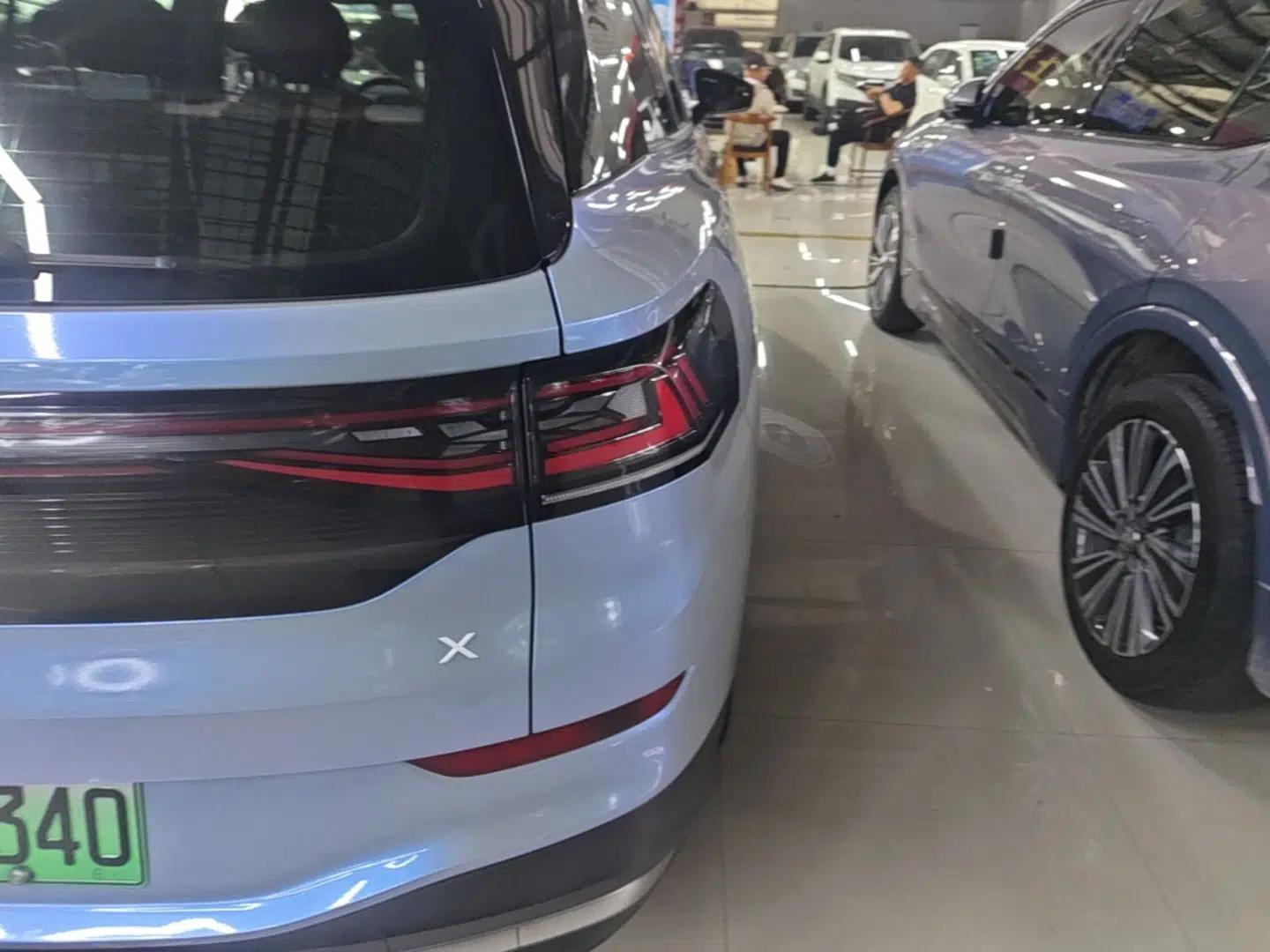 Used Volkswagen ID.6 X 2022 Intelligent Long-Range Version — миниатюра 9