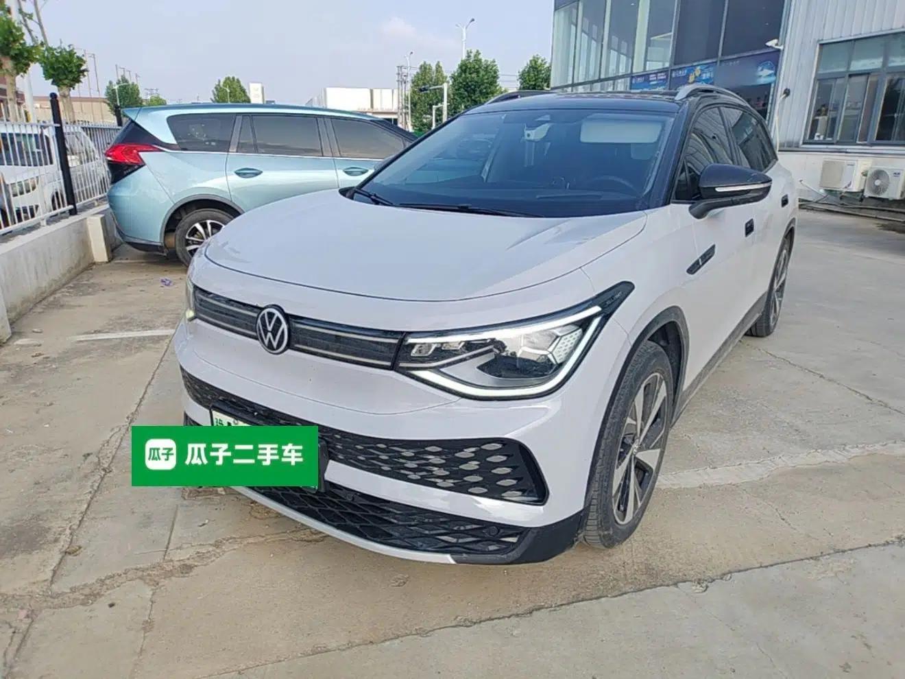 Used Volkswagen ID.6 X 2023 Ultra-Intelligent Long-Range Version — миниатюра 1