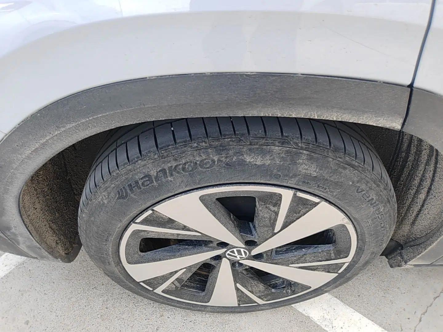 Used Volkswagen ID.6 X 2023 Ultra-Intelligent Long-Range Version — миниатюра 11