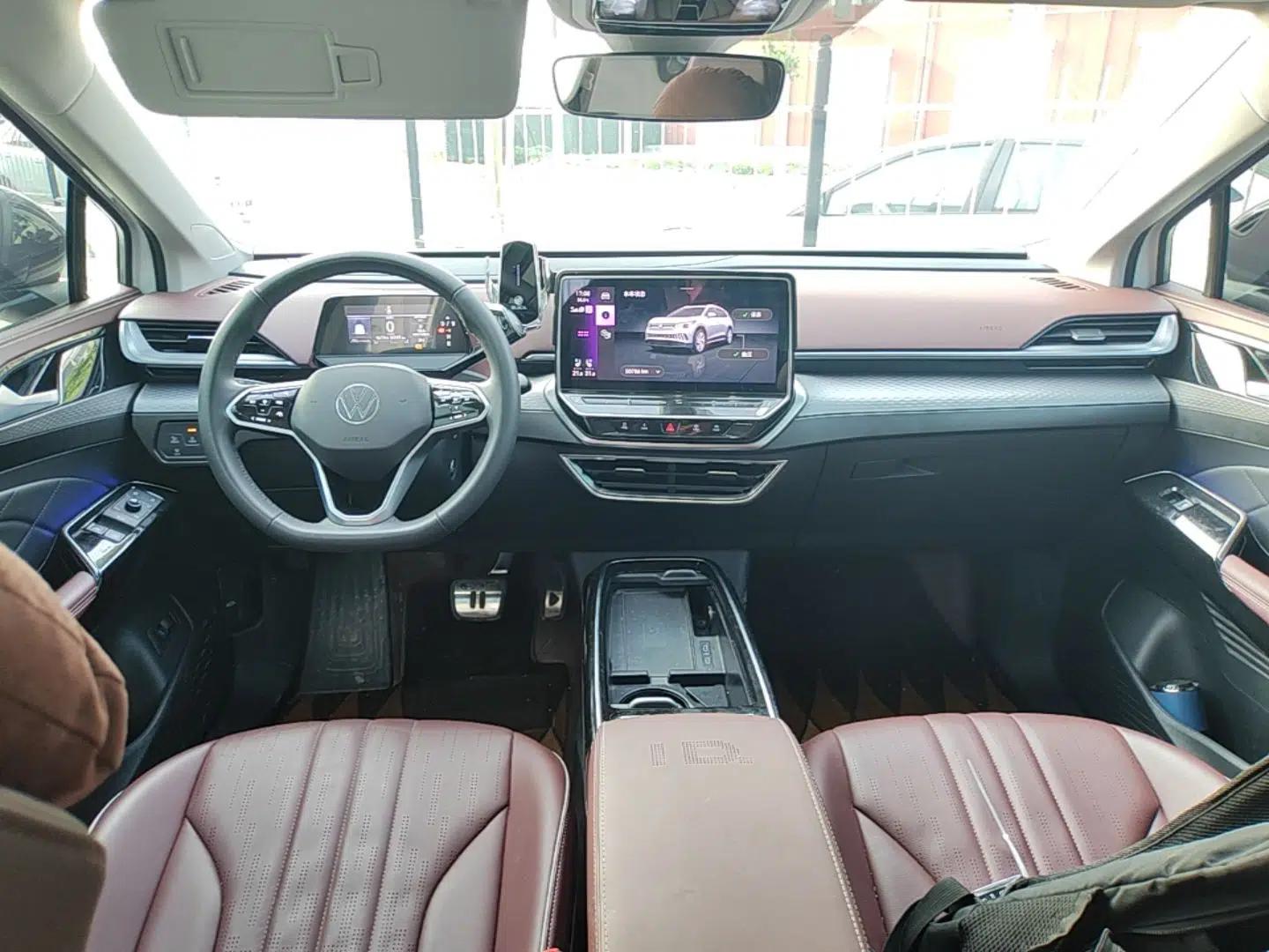 Used Volkswagen ID.6 X 2023 Ultra-Intelligent Long-Range Version — миниатюра 12