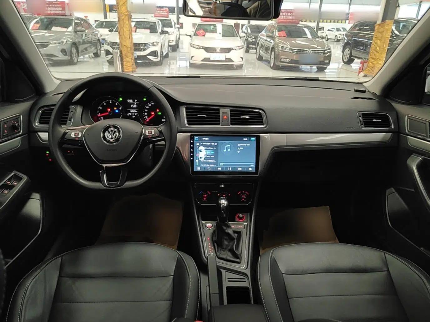 Used Volkswagen Gran Lavida 2017 230TSI DSG Comfort Edition — миниатюра 12