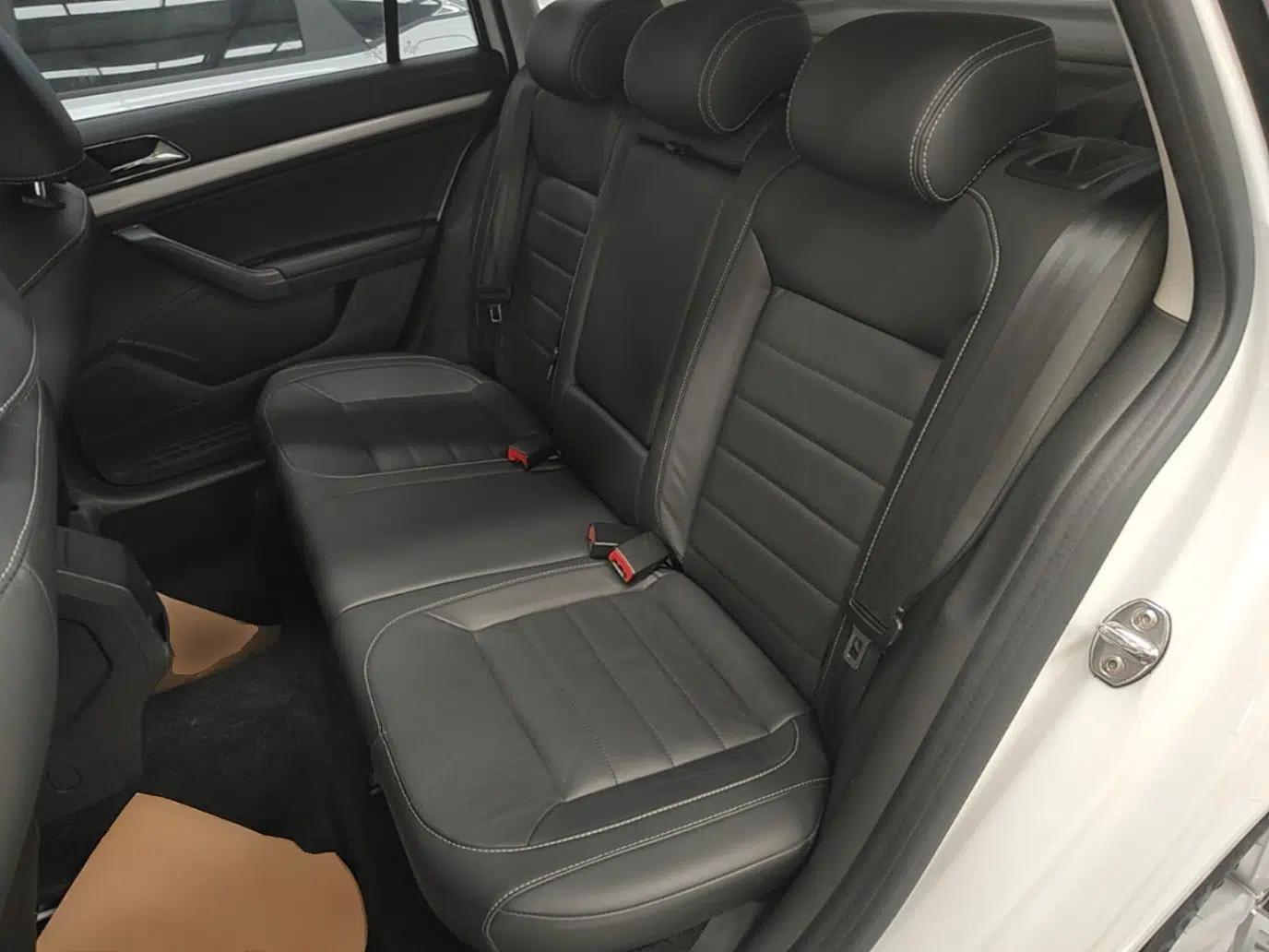 Used Volkswagen Gran Lavida 2017 230TSI DSG Comfort Edition — миниатюра 20
