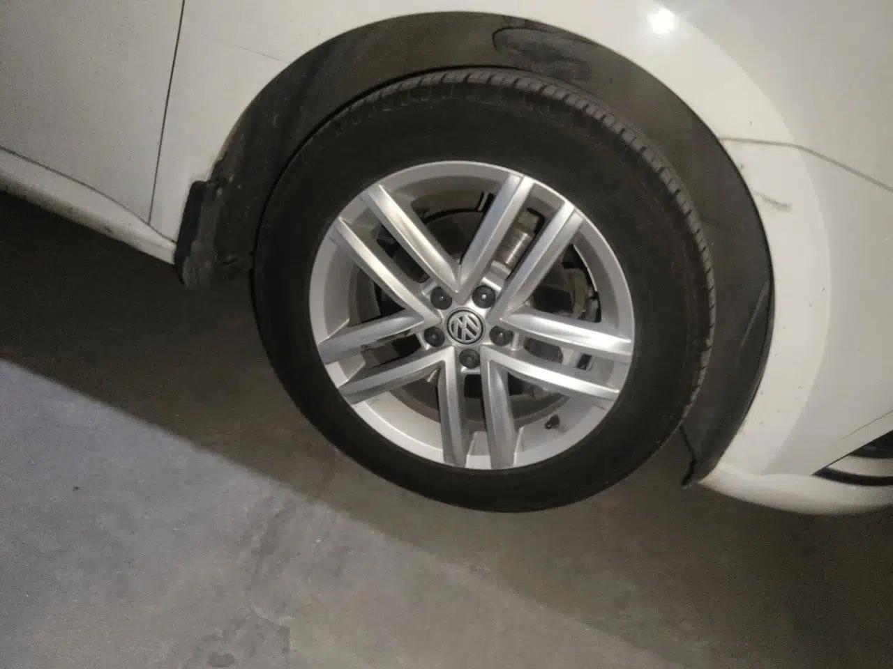 Used Volkswagen Gran Lavida 2017 180TSI DSG Comfort Edition — миниатюра 8